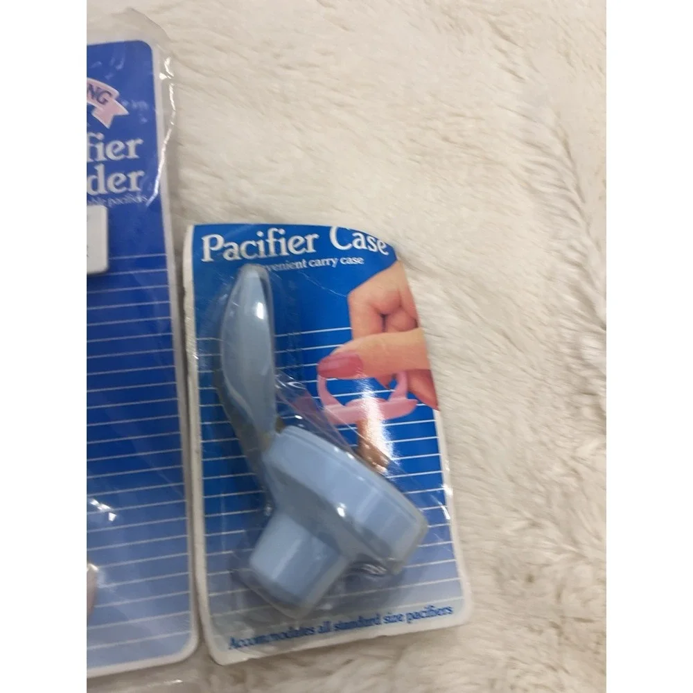 Lot Of 4 Vintage '90s Baby Pacifier Case Clip Bottle Nipples Supplies NOS